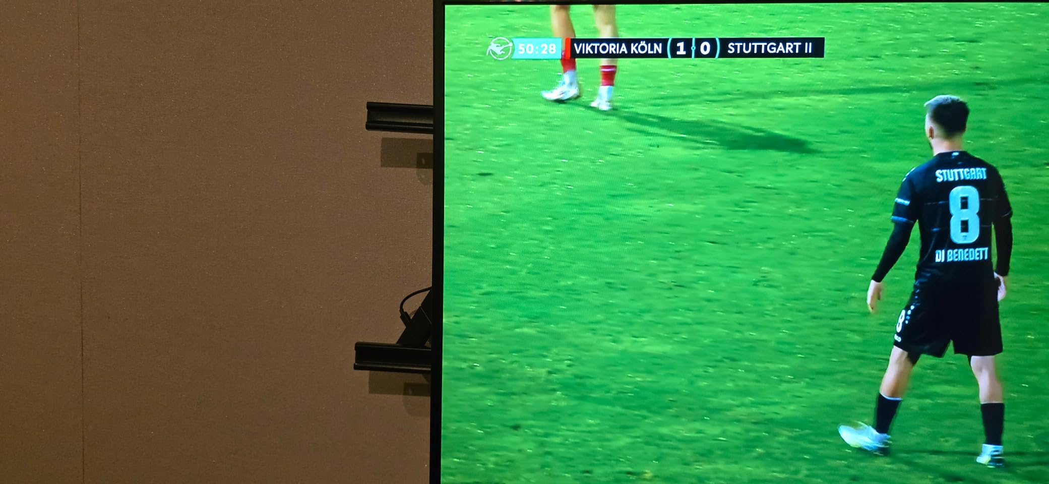 Knapp an der Wand