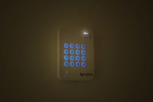 lupus-steuerungsger-te-12106-keypad-v2-wei-f-r-xt image 5
