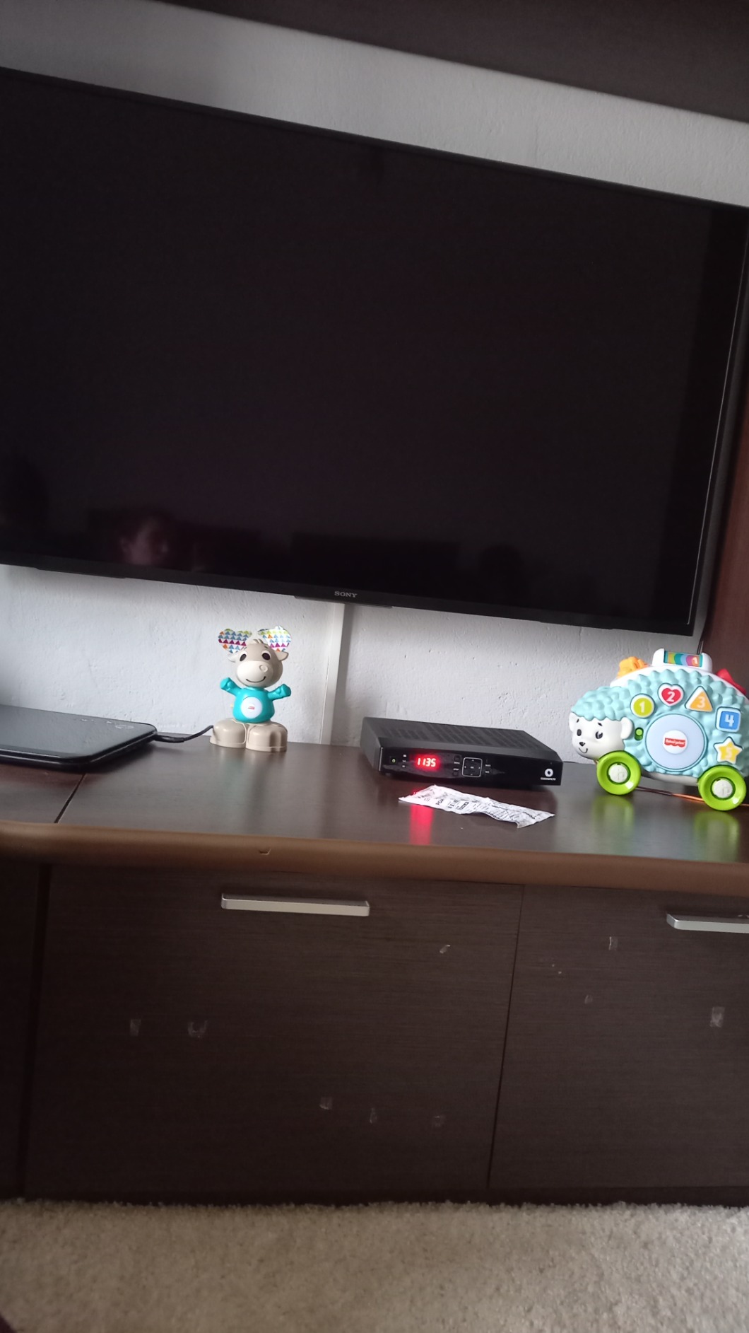 Liegt flach an